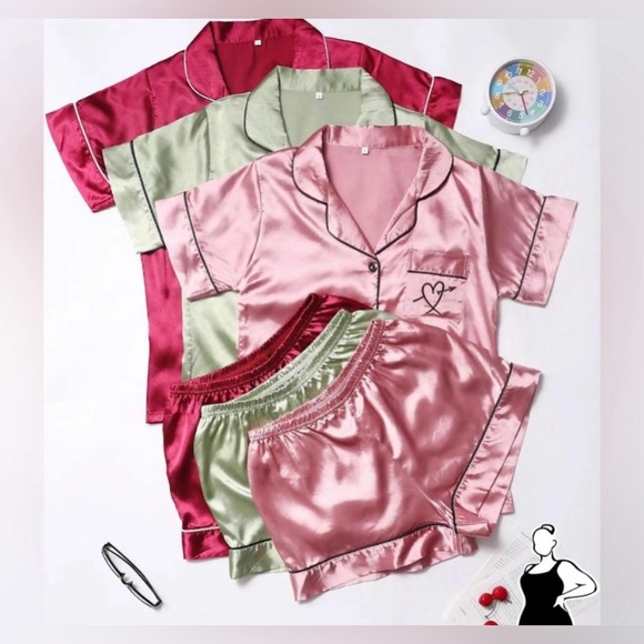 Dark pink satin 2 piece short pajama set (only one set for sale) - Picture 7 of 12